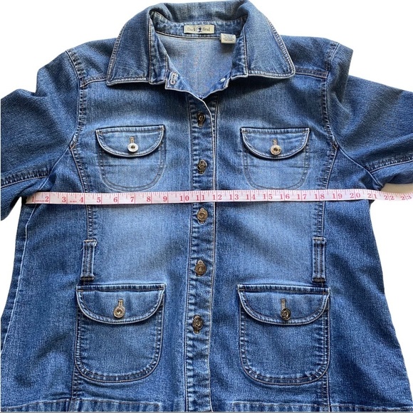 Duck Head Medium Wash Light Fading 4-Pocketed Button Front Jean Jacket Junior XL - Picture 7 of 9